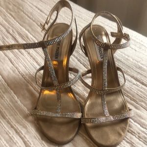 Steve Madden satrapy high heels. Rhinestone and gold
